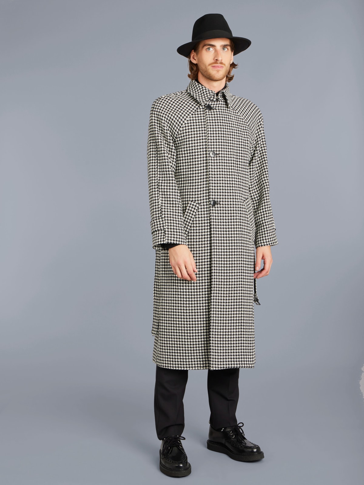 black houndstooth Raglan coat