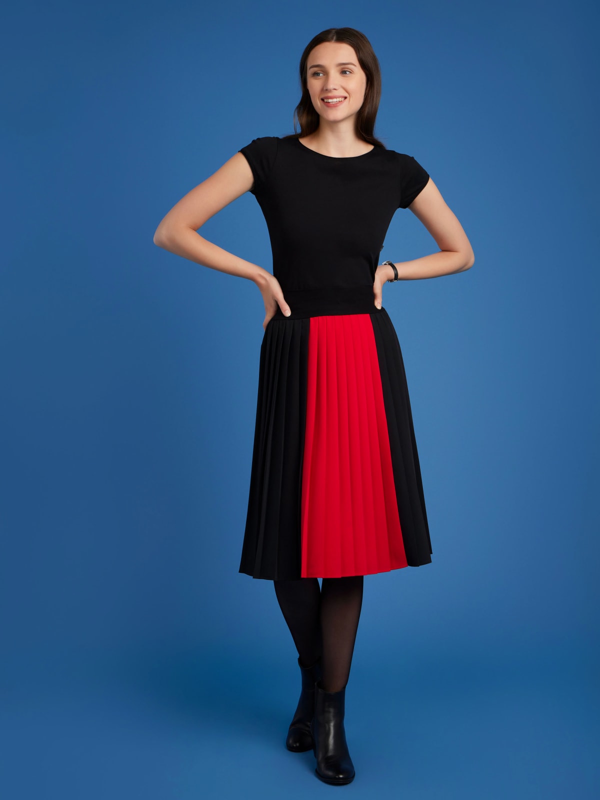 red long pleated skirt