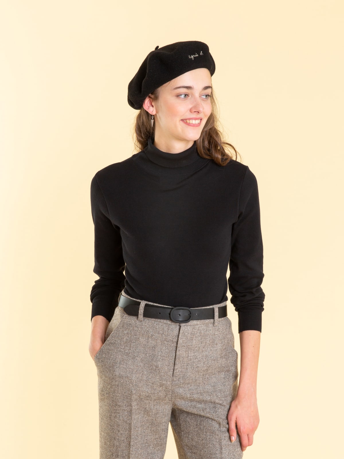 black turtleneck Eddy jumper