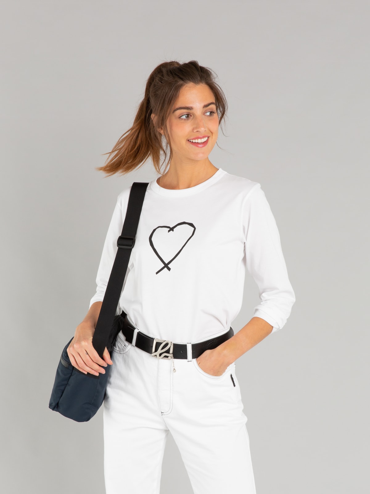 white Sarajevo heart Cool t-shirt