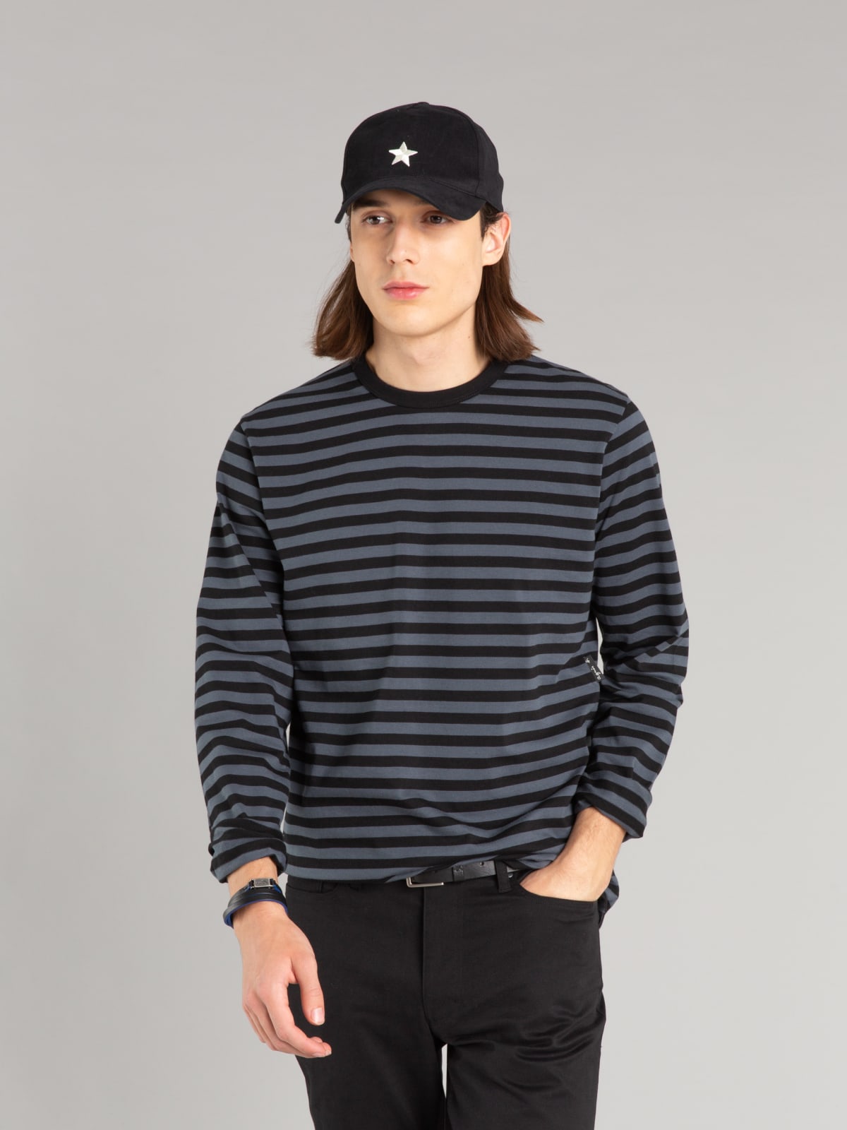 black and grey long sleeves striped Coulos t-shirt