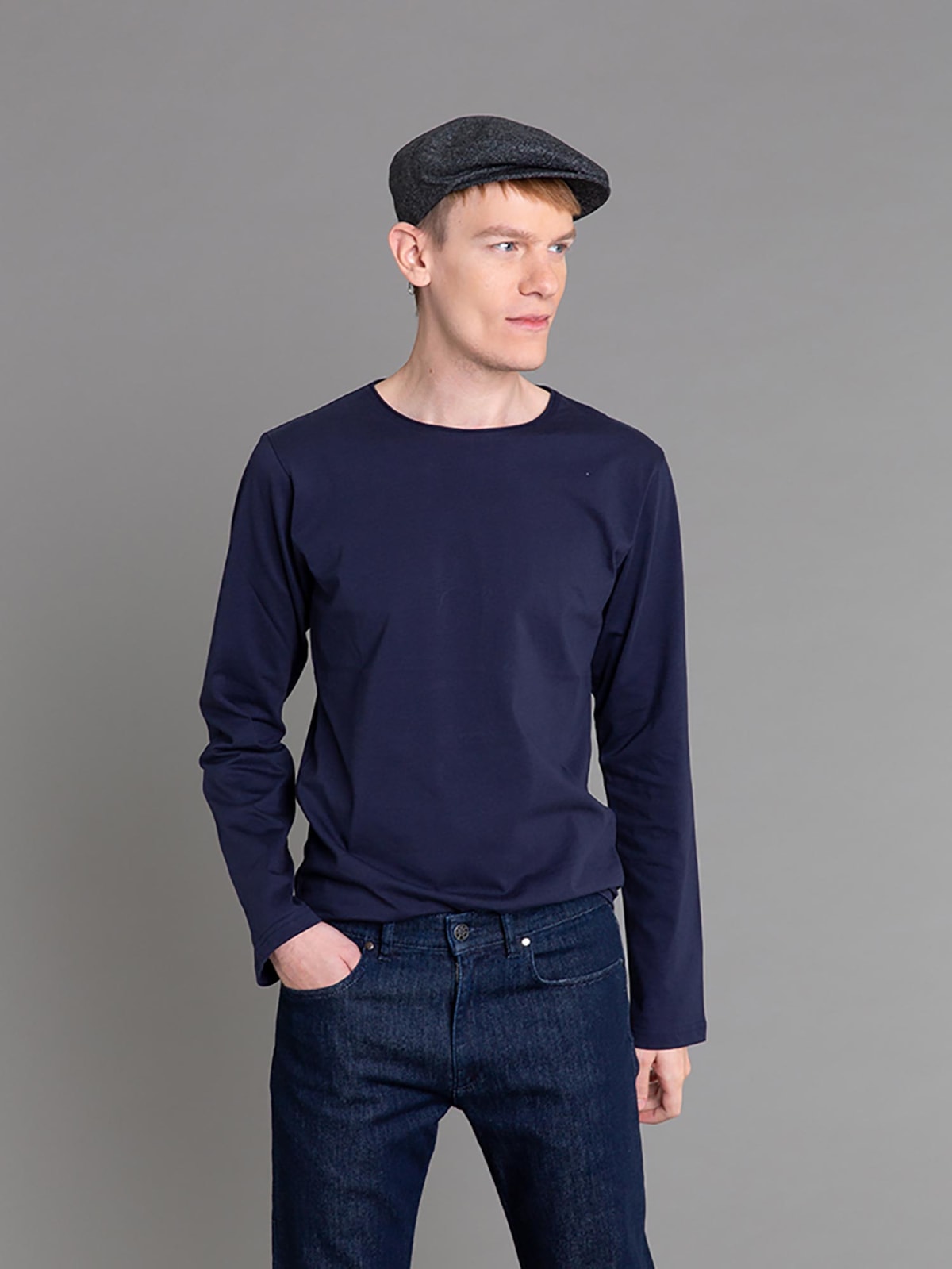 blue long sleeves Roulotte t-shirt