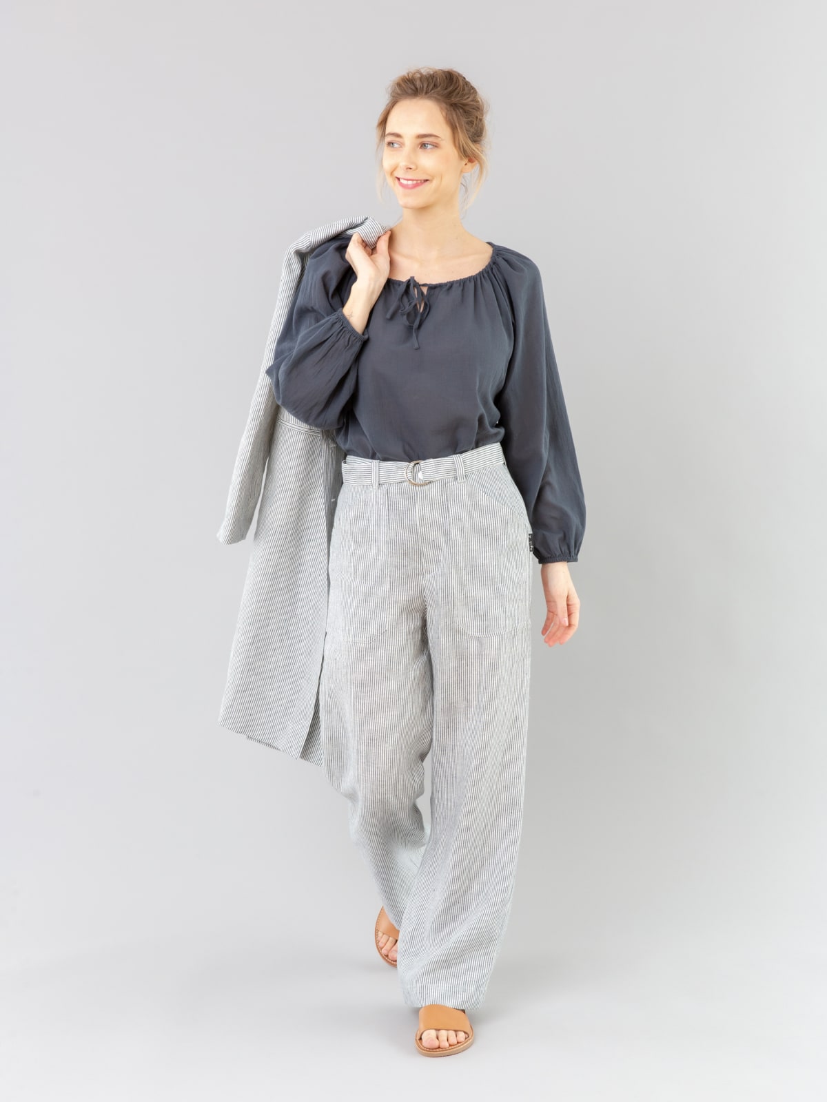 grey cheesecloth Pacha blouse image number 2