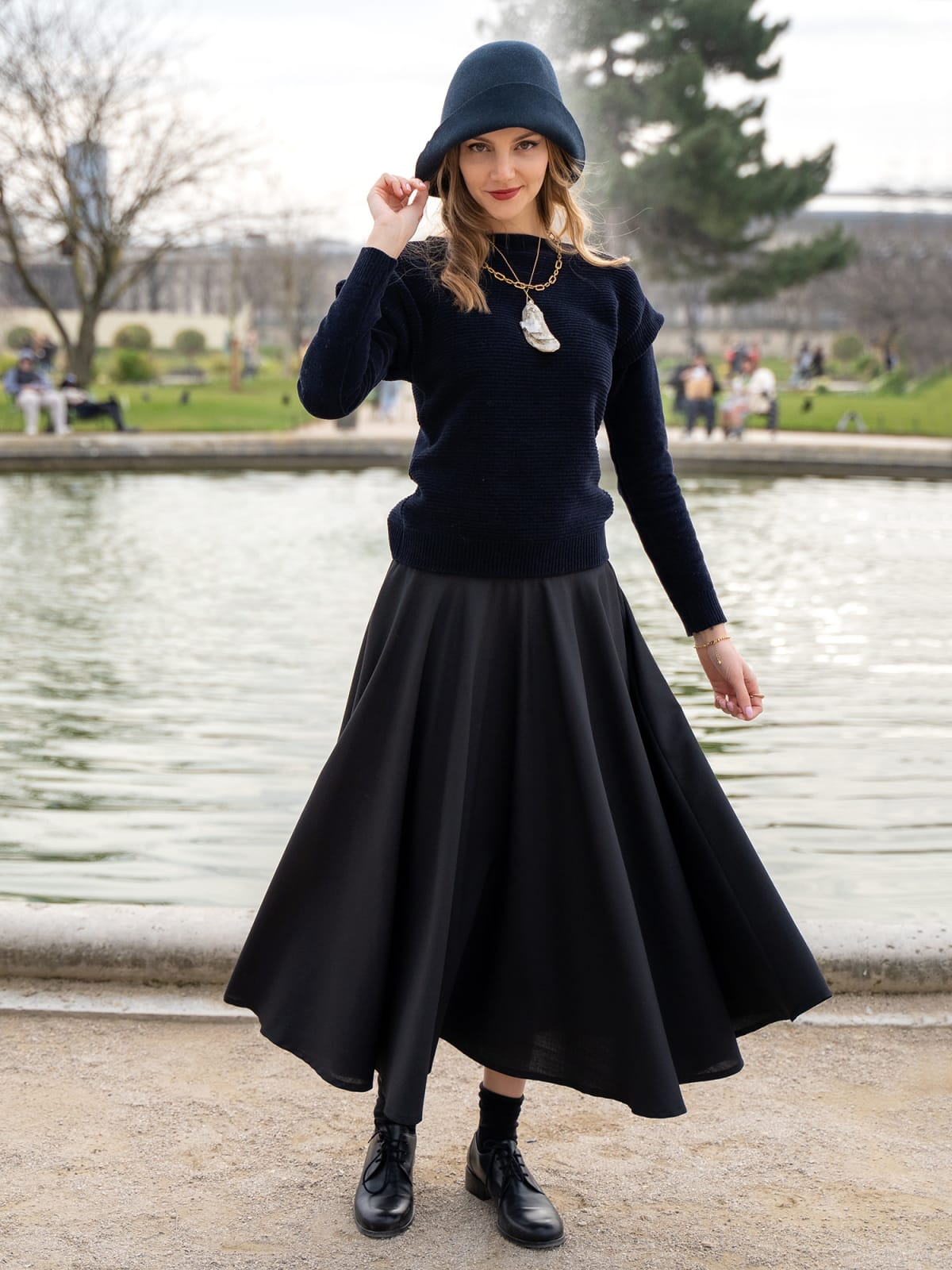 Tabou black wool skirt