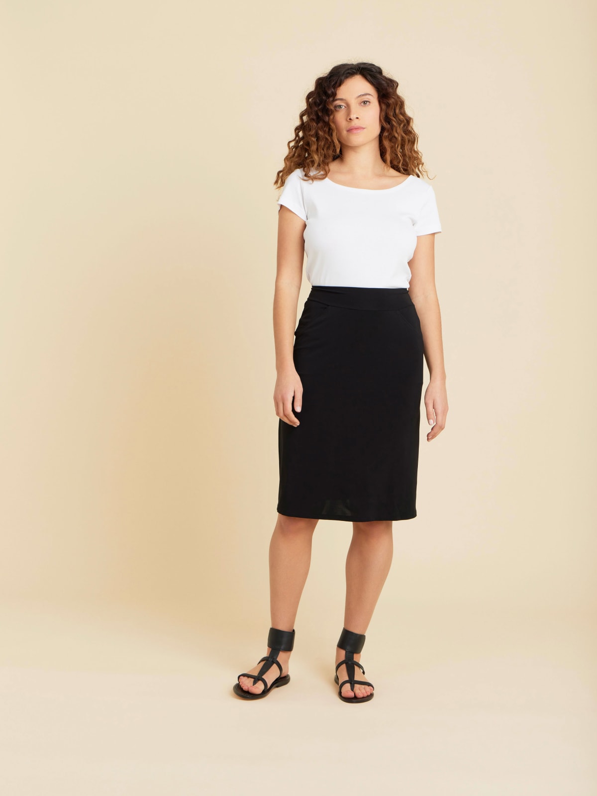 black viscose Lyrique skirt