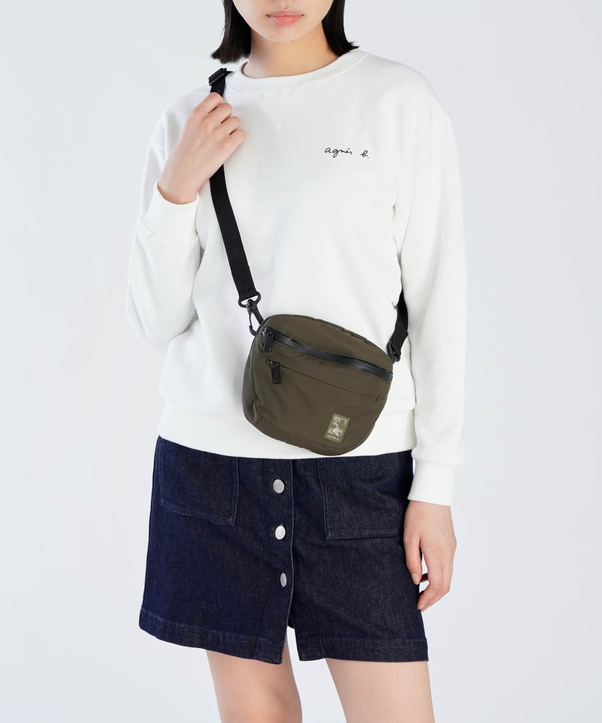 green nylon shoulder bag