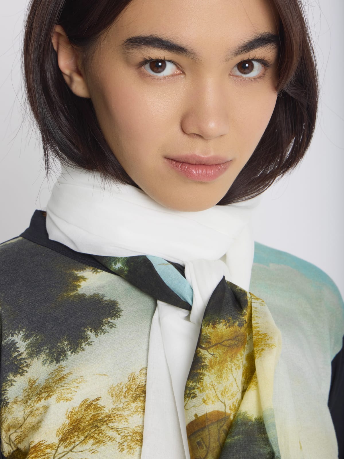 cotton chèche agnès b. inspired by the Louvre image number 3