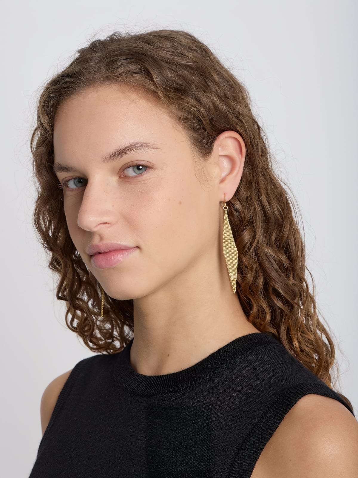 color gold brass Laure earrings