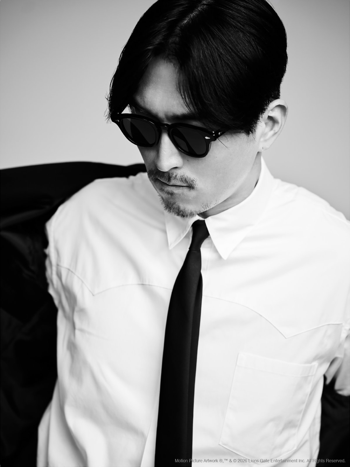 Cravate noir en soie