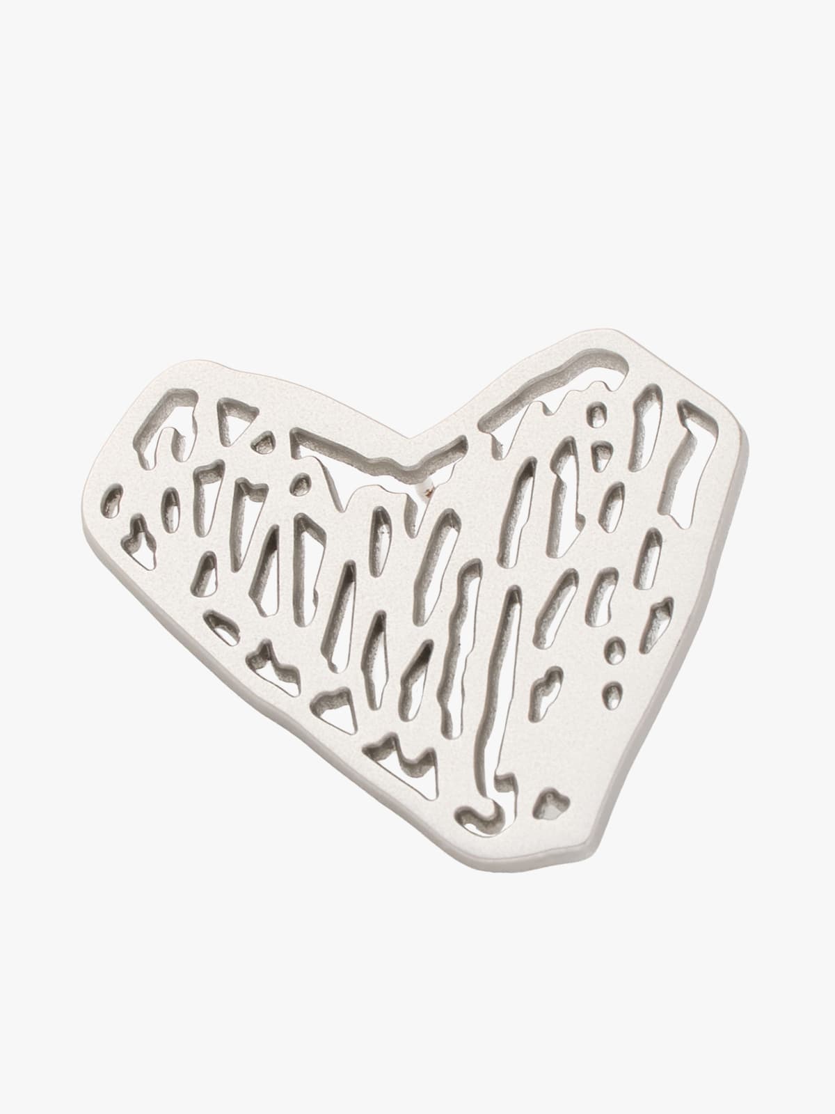 pin's Heart couleur argent&eacute;