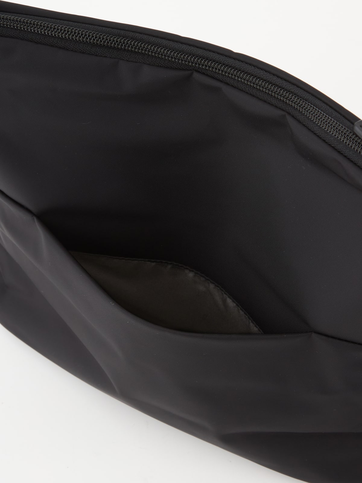 sac bandouli&egrave;re noir en nylon image number 5