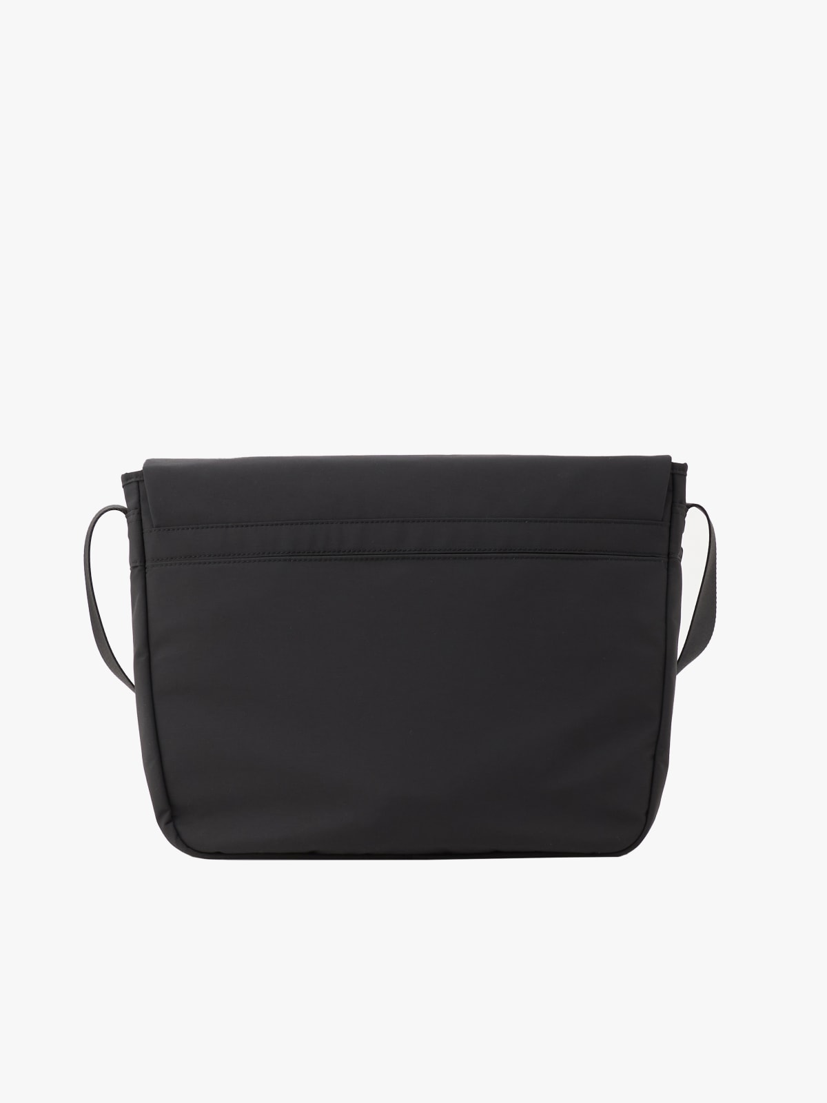 black leather shoulder bag