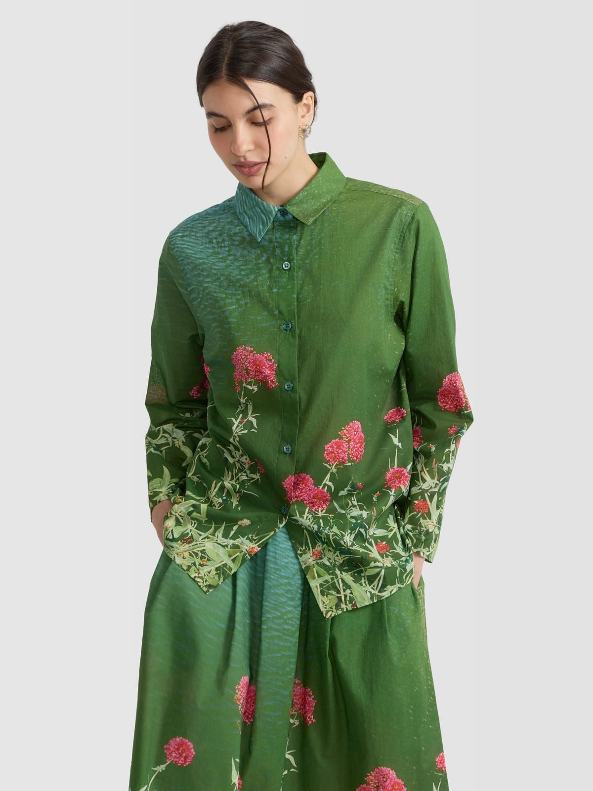 chemise motif fleurs