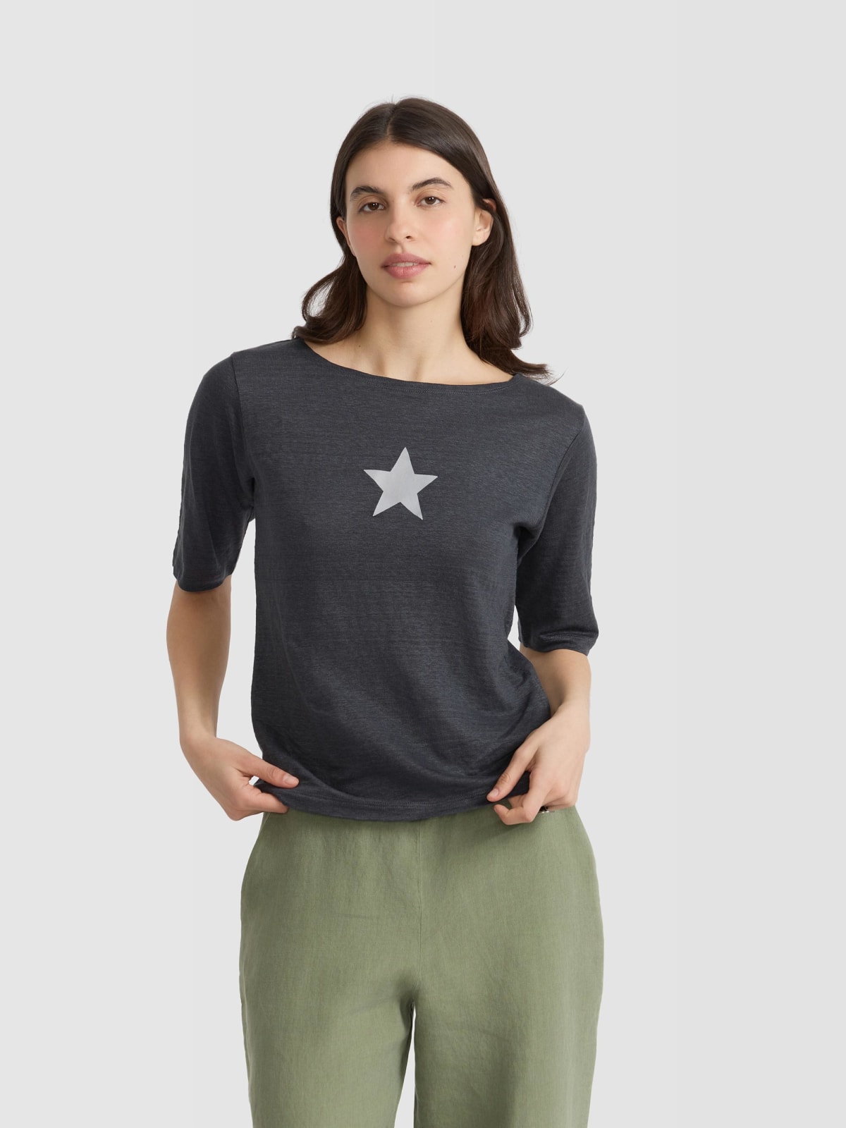 t-shirt New Bow en jersey de lin s&eacute;rigraphi&eacute; "&eacute;toile" gris fonc&eacute;