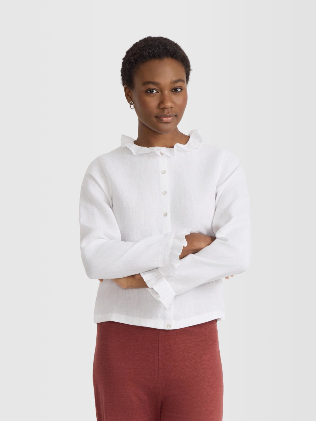 chemise en toile de lin blanc