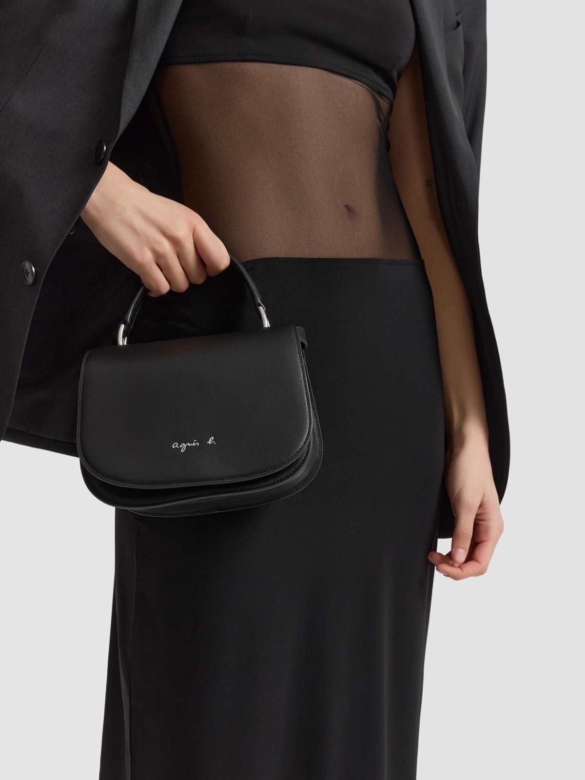 black leather shoulder bag image number 7