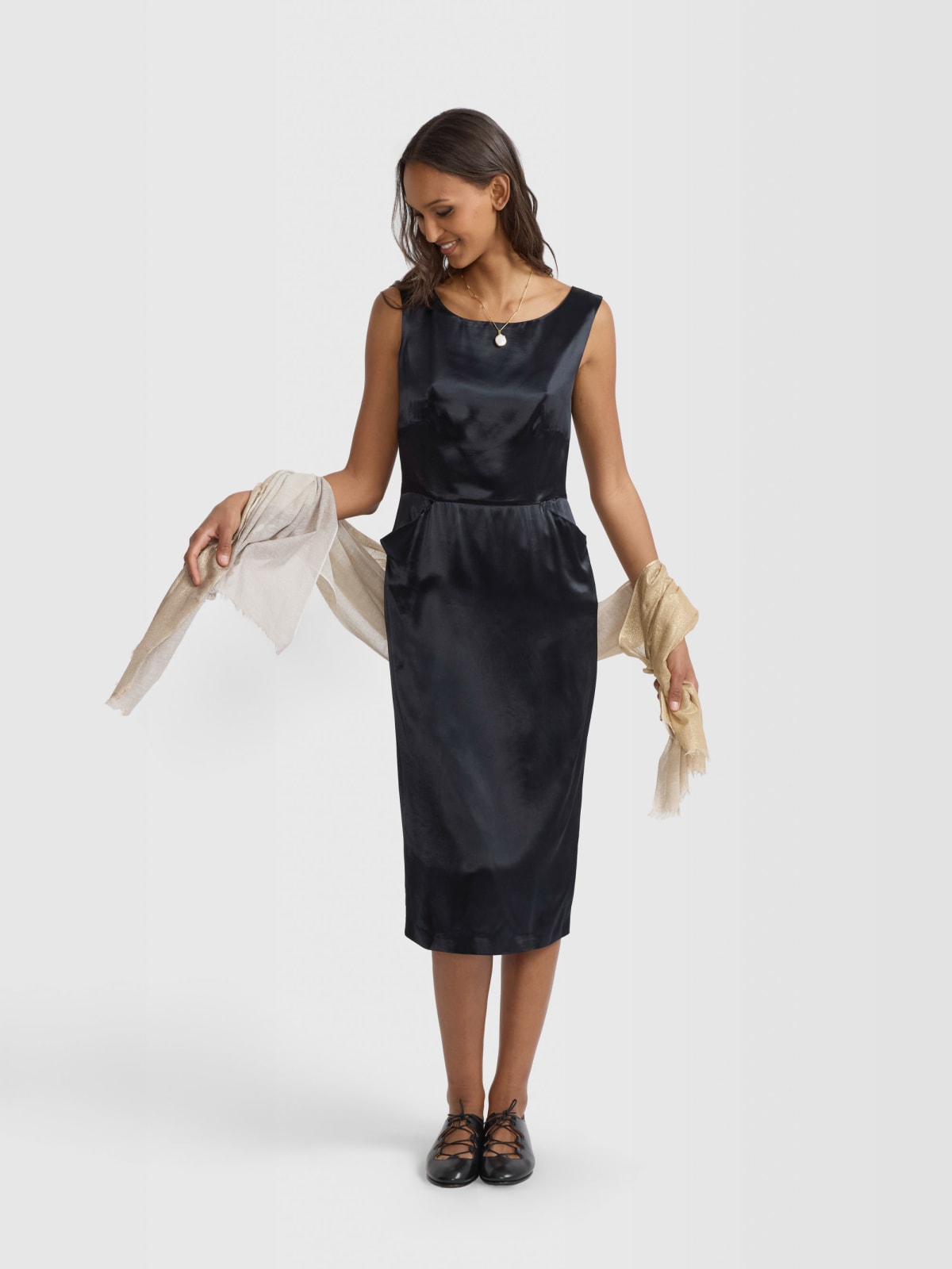 robe fourreau Vitti en viscose noir