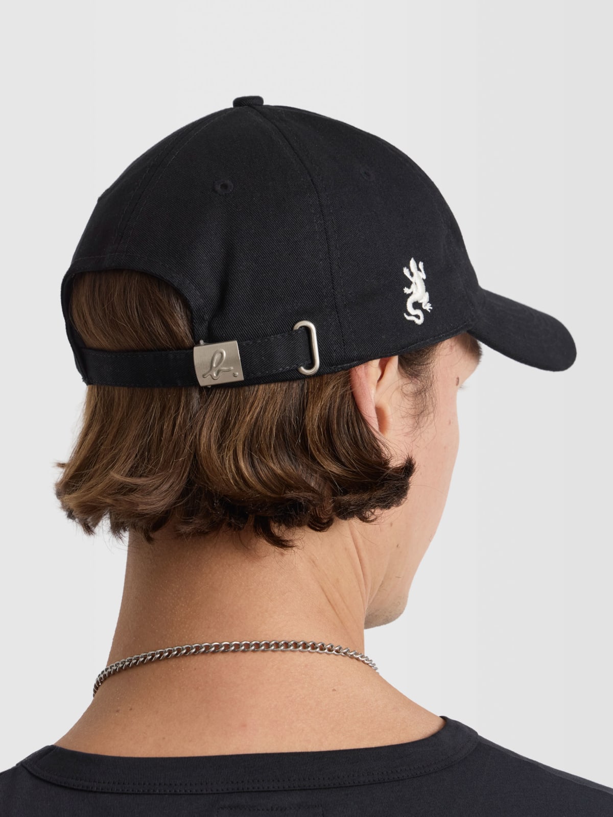 black cotton embroidered lizard cap image number 3