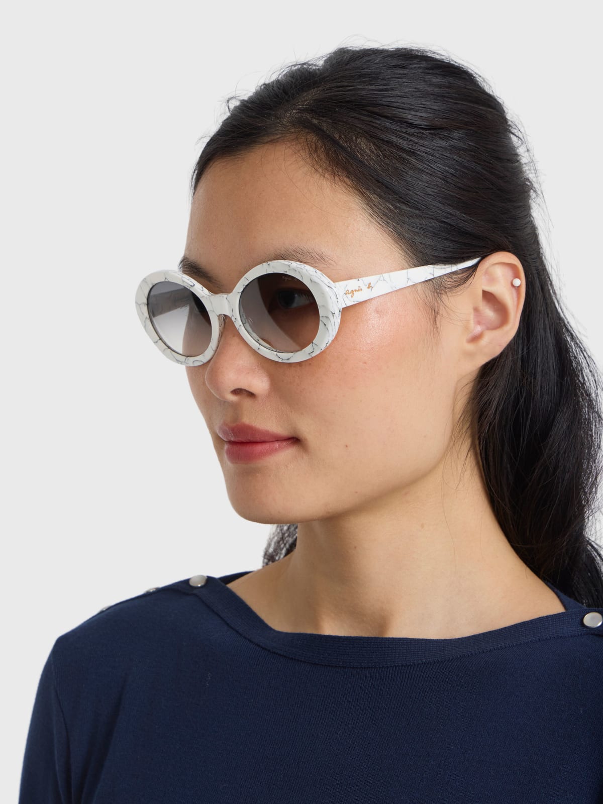 lunettes de soleil Romy ovale image number 2