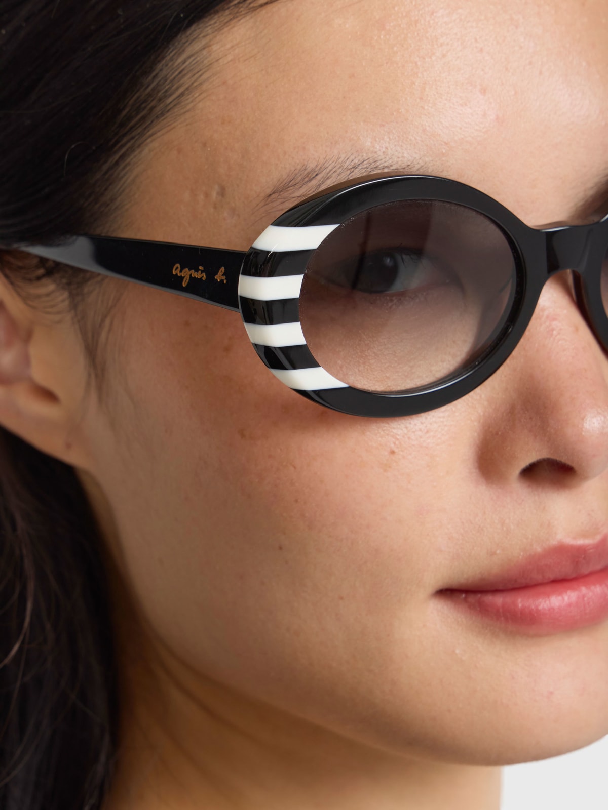 lunettes de soleil Romy ovale image number 3