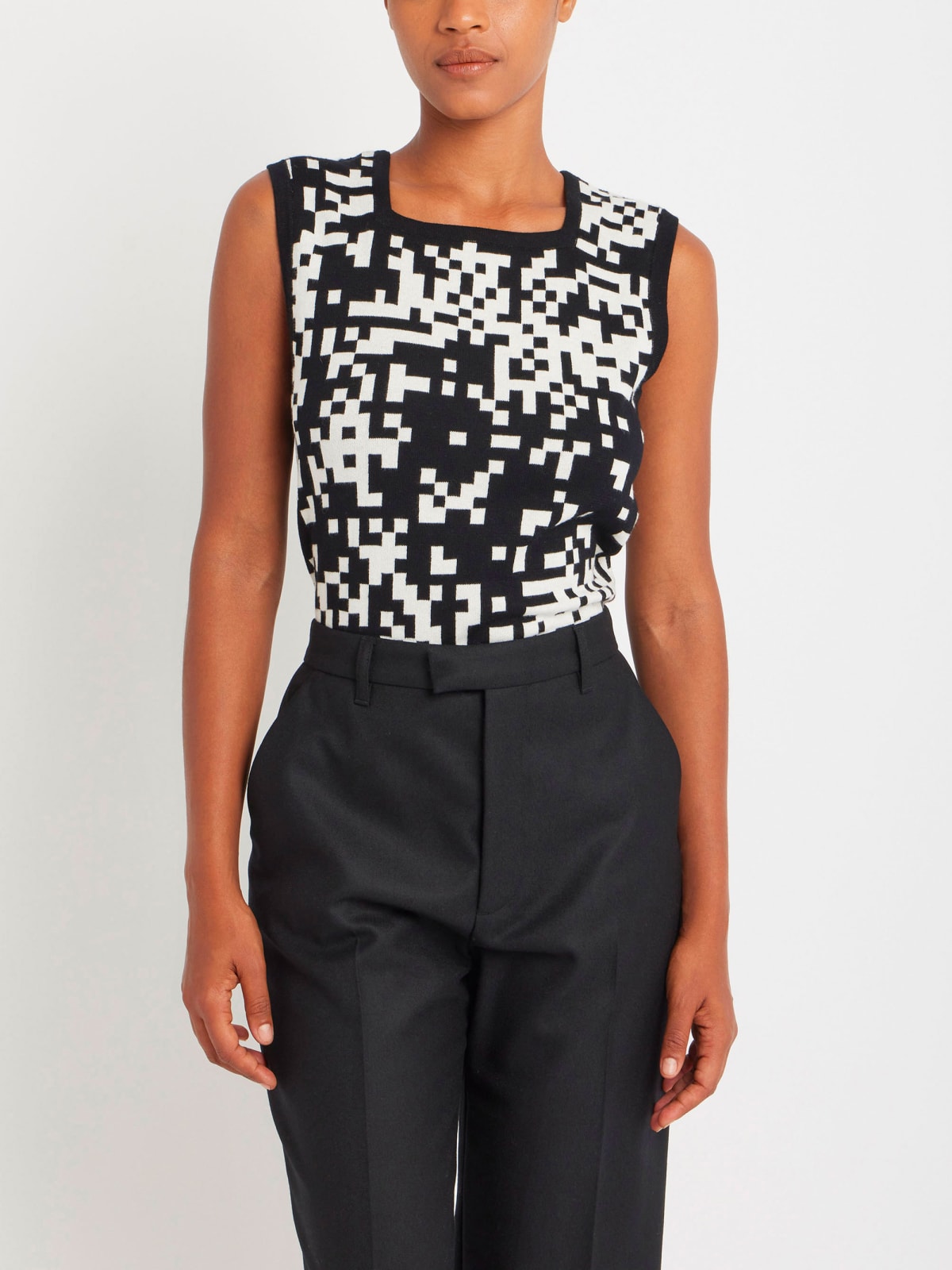 Black & white cotton Pixel sleeveless top