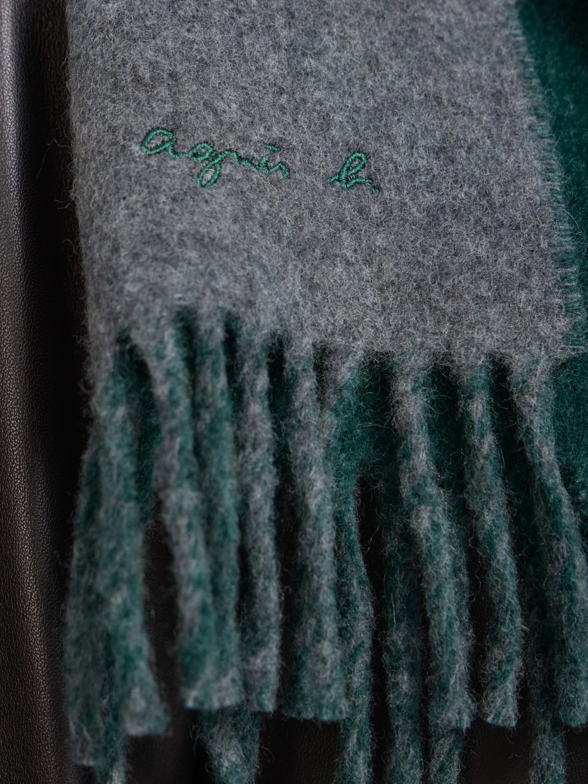 Bilal two-tone wool scarf image number 3