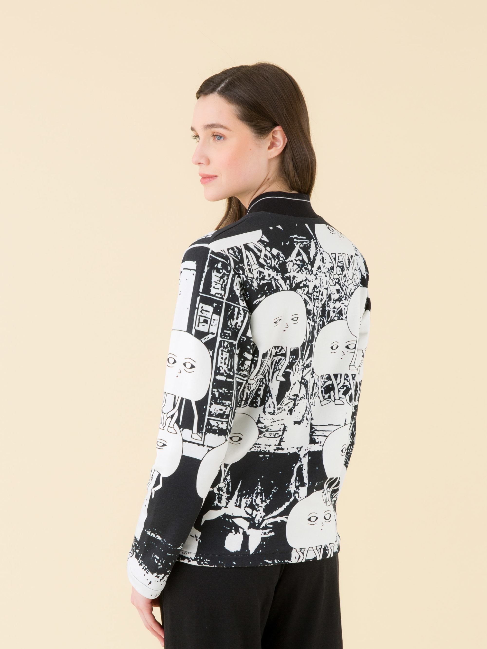 Classic men's long-sleeved zipped jacket with Classic men's long-sleeved zipped jacket with