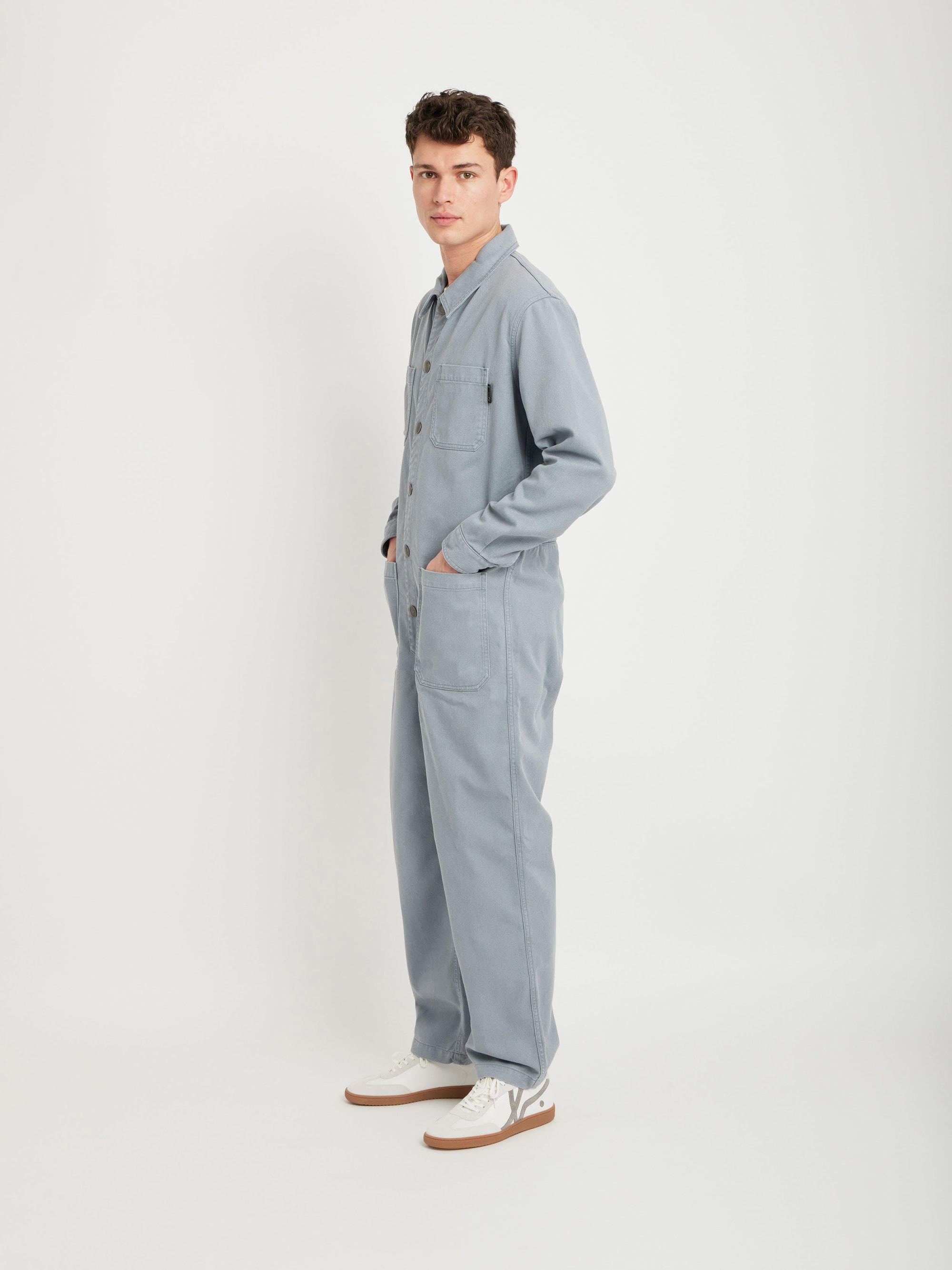パンツ is-ness GABARDINE JUMPSUIT AriXcTvwG1Fq.jpg?width=768