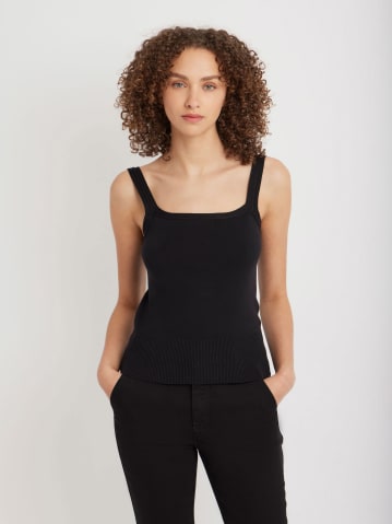 black cotton Marsala vest top