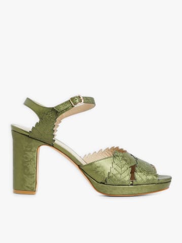 green leaf high-heeled leather sandals