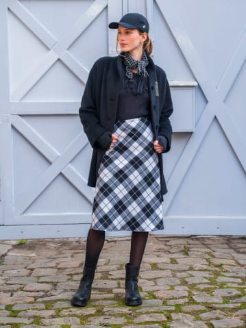 black and white tartan wool Tulipe pencil skirt
