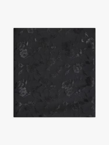 black Dama scarf image number 0