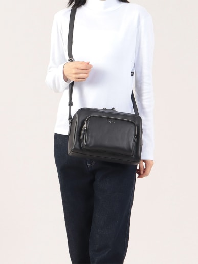 large black leather shoulder bag image number 4