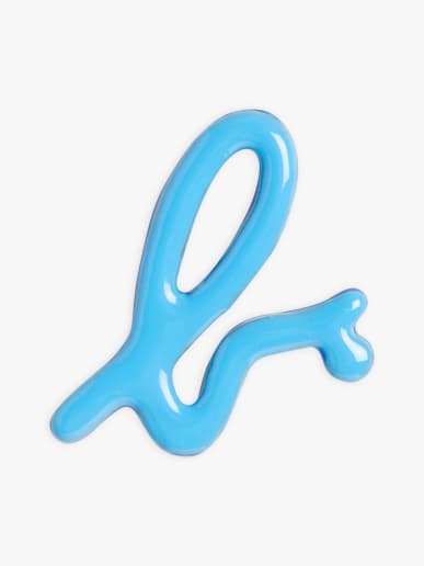 pin's "b." en laiton bleu ithaque