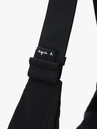 black handbag image number 5