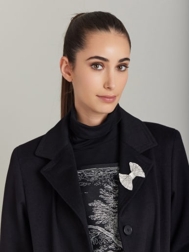 broche en m&eacute;tal couleur argent&eacute; image number 2