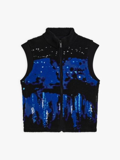 sleeveless faux fur jacket "Lumi&egrave;res la nuit" photo by agn&egrave;s b.