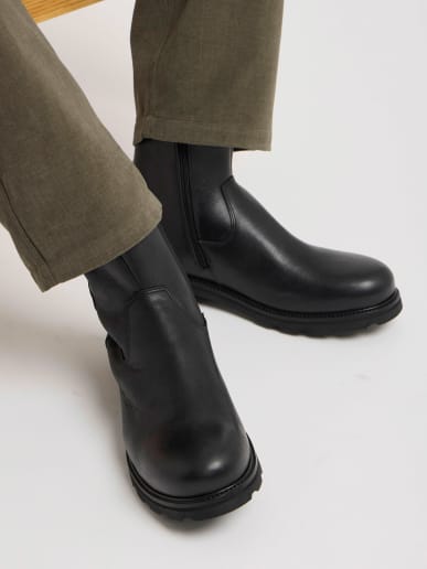 black leather Indiana  boots