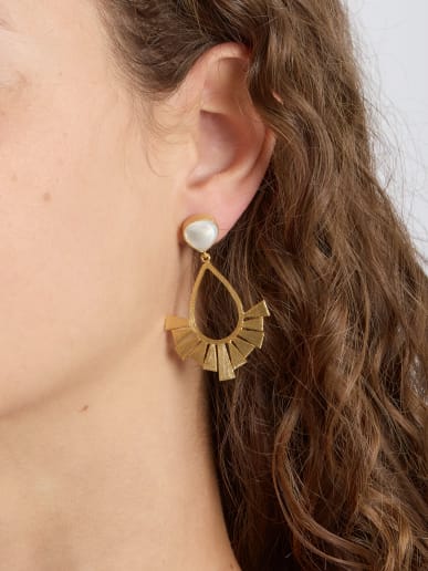 color gold brass Polly earrings