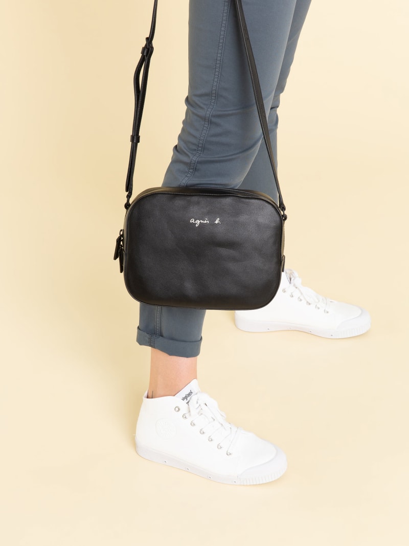 【Agnes b】バッグ black smooth leather shoulder bag