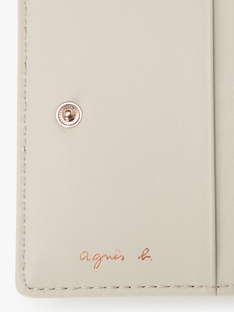 beige leather wallet image number 4