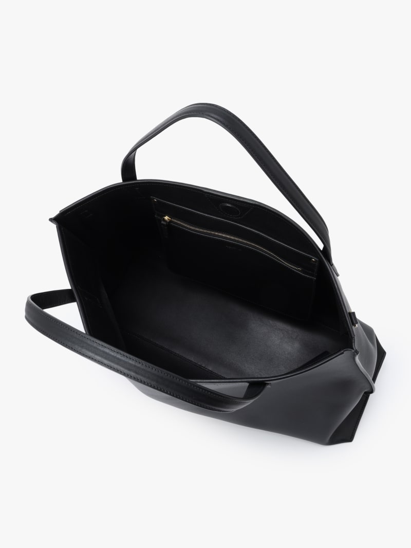 black cow leather bag image number 3