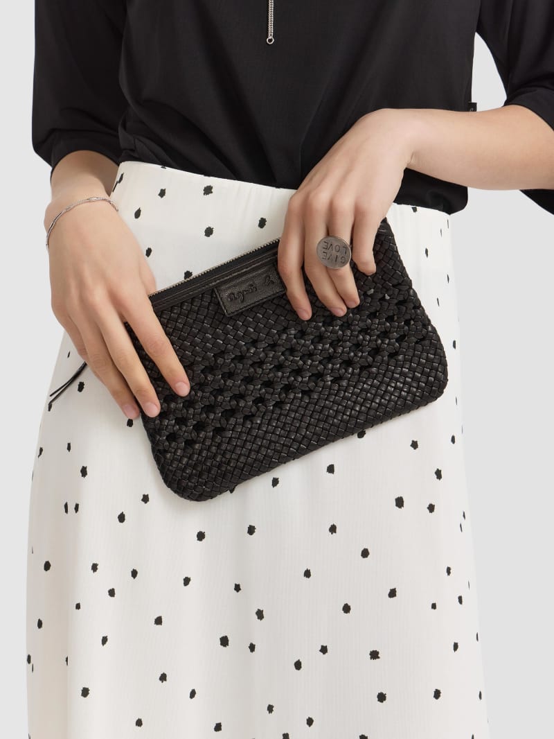 aliz&eacute;e braided clutch image number 3