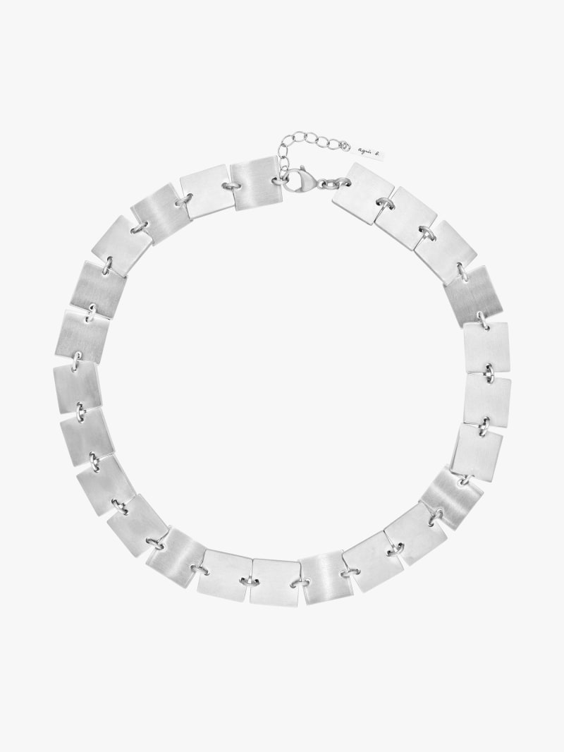 Lisane necklace image number 1