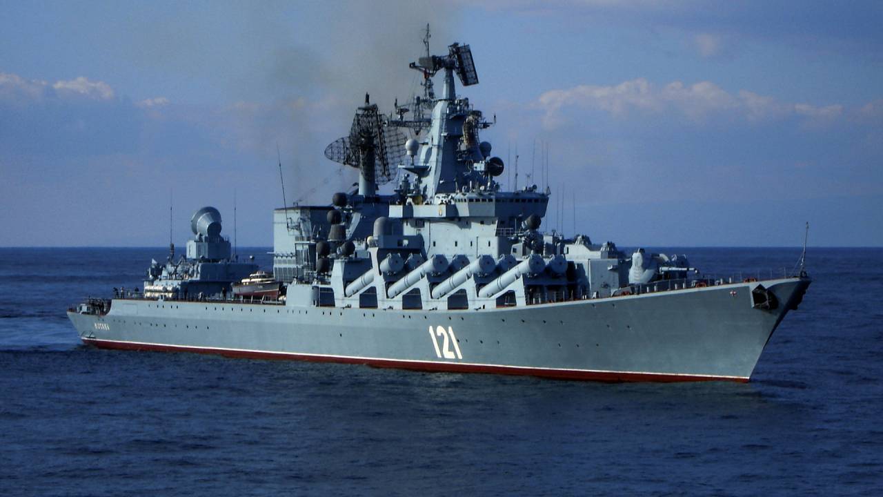 Новые доказательства участия крейсера «Москва» Черноморского флота РФ в аннексии украинского Крыма. Новые доказательства участия крейсера «Москва» Черноморского флота РФ в аннексии украинского Крыма.