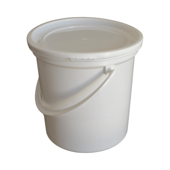 plastic buckets 5l picture 1