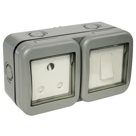 masterplug switch socket 16amp 2w ip55 picture 1