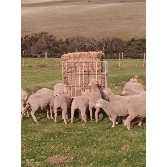 plastiflo bale feeder small picture 1