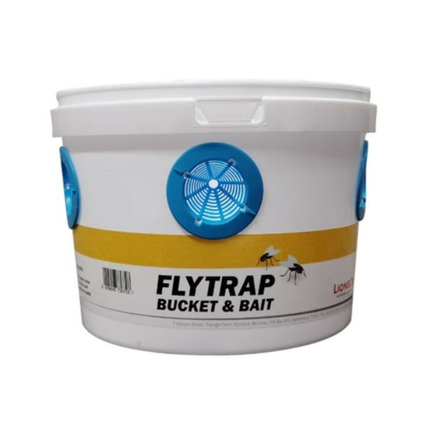Lionels Flytrap 10kg Bucket And Bait Agrimark