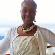 Nikia Caston, Practitioner